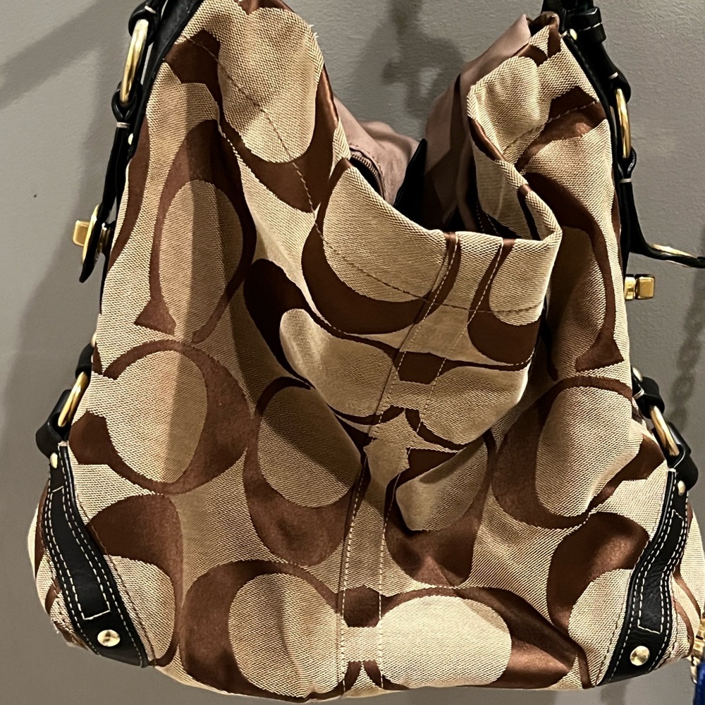 Coach Black and Gold Shoulder Bag
